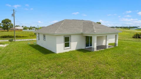 Tiny photo for 9019 E Crow Cir, La Belle, FL 33935 (MLS # A12077268)