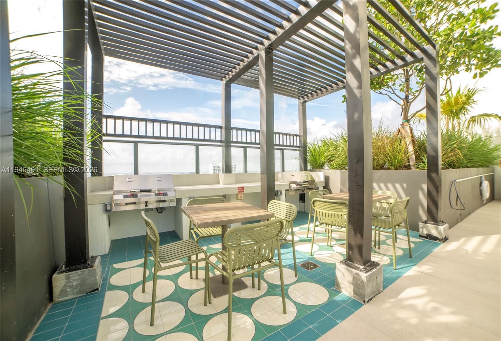 Crosby Miami World Center - Residential