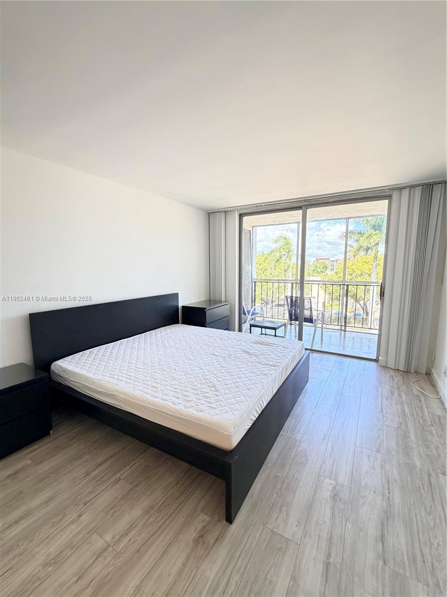 DESOTO PARK CONDO - Residential Lease