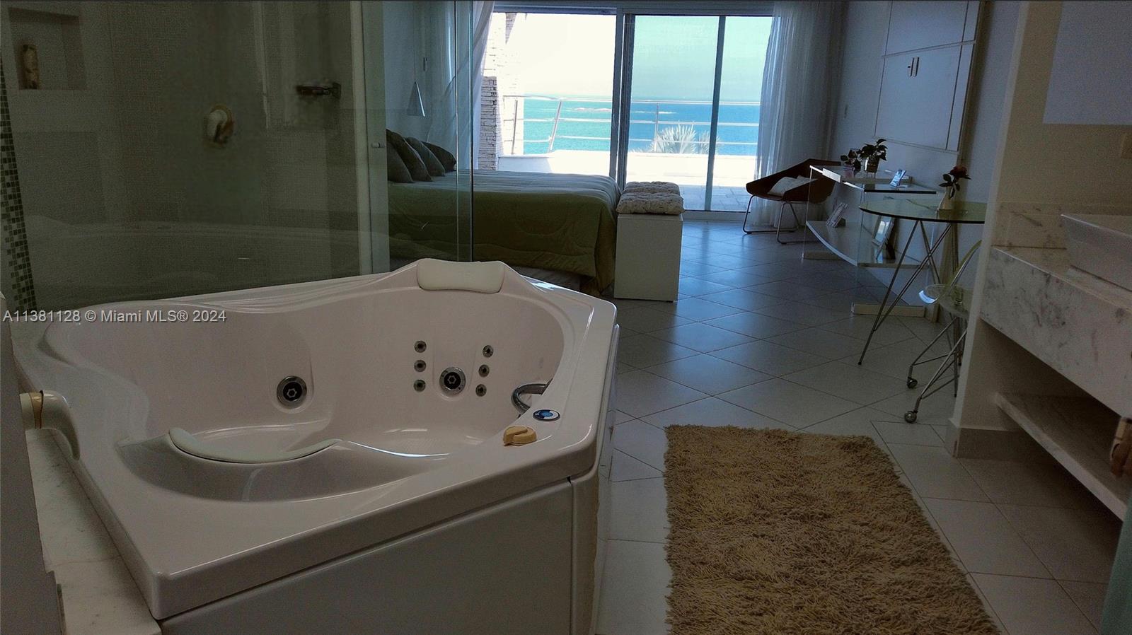 Guaruja, São Paulo - Residential