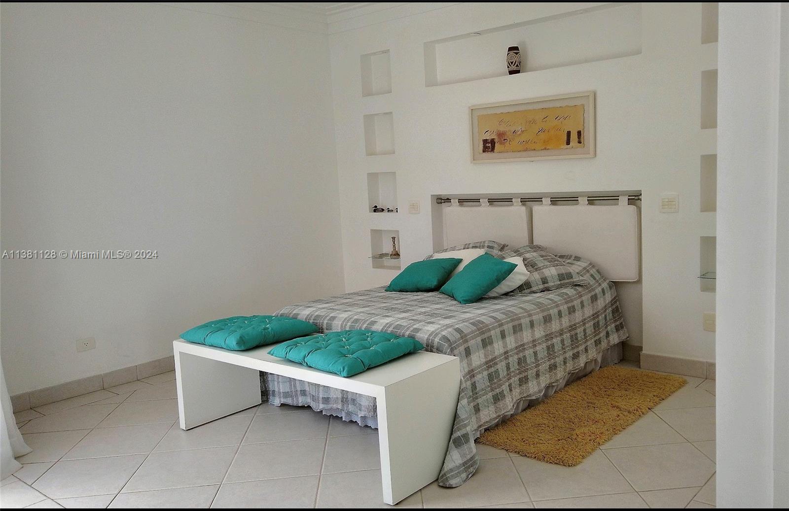 Guaruja, São Paulo - Residential