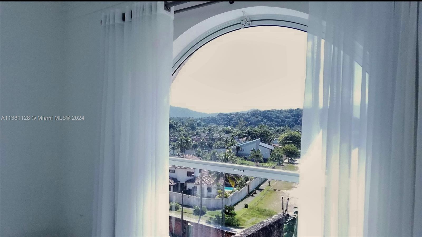 Guaruja, São Paulo - Residential