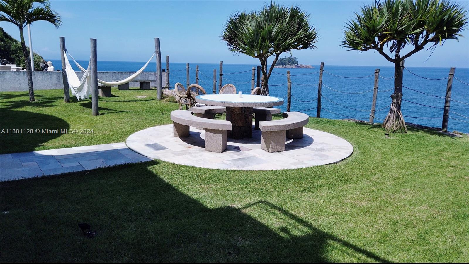 Guaruja, São Paulo - Residential