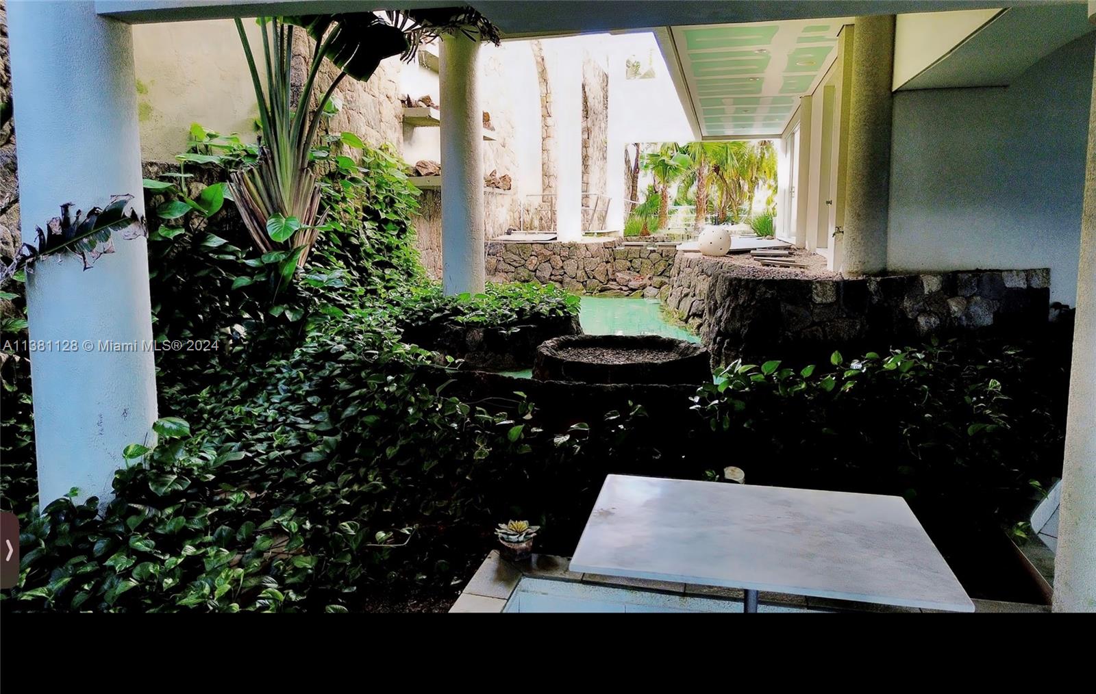 Guaruja, São Paulo - Residential