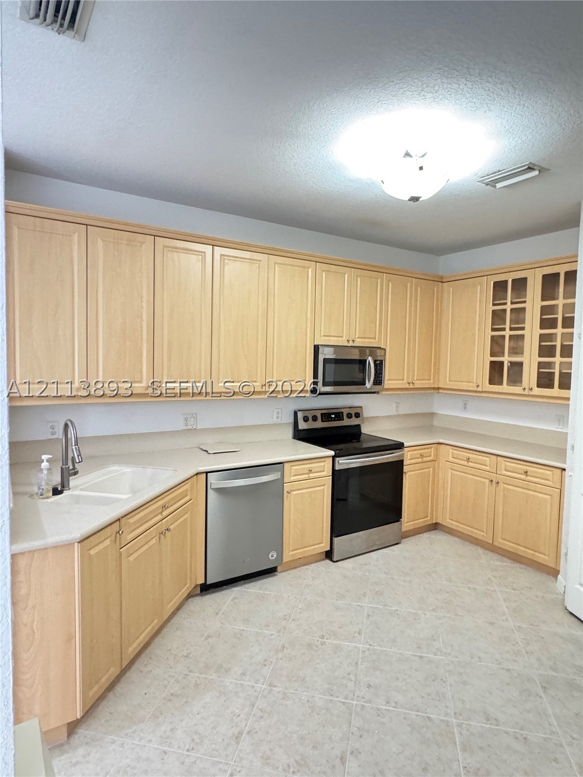 5737 NW 119th Dr, Coral Springs FL 33076