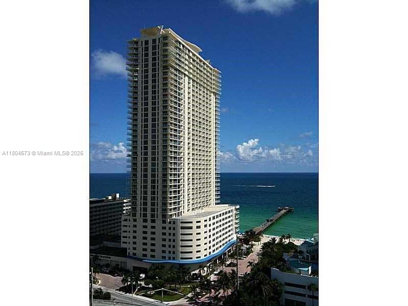 16699 COLLINS AVE 3601