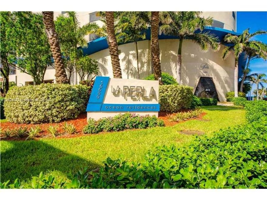 MOTIVATED SELLER! Lowest price for 01 line. Oceanfront 2 Bed + Den/2.5 Bath with assigned parking space– Prime Investment Opportunity! Beautifully furnished and equipped, this unit is ready for move-in or short-term rentals (building allows STRs). Enjoy resort-style amenities, including a swimming pool, fitness center, kids’ playroom, hot tub, billiards, media room, concierge, and valet. Located in Sunny  Isles Beach Florida. restaurants and shops, close to Aventura Mall, Gulfstream Park, and casinos. Zoned for top-rated Norman S. Edelcup K-8 School. Don’t miss this incredible opportunity!