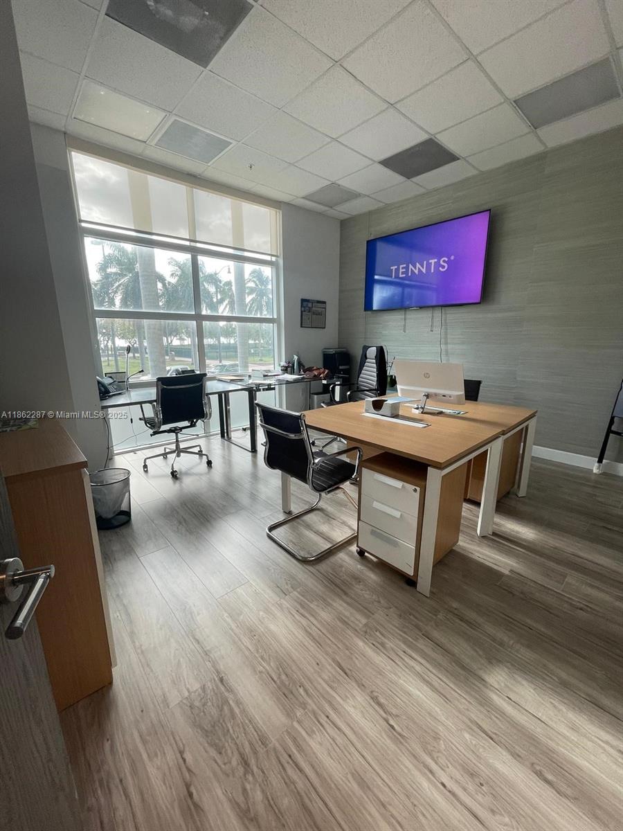 Discover fully equipped executive offices designed for professionals and businesses seeking flexibility, convenience, and style. Located at Quantum on the Bay, our offices offer stunning Biscayne Bay views, high-speed internet, conference rooms, and 24/7 secure access. Whether you need a private office or shared workspace, Quantum provides a prestigious Edgewater address with all the amenities to help your business thrive. Free Parking for tenants and guests.