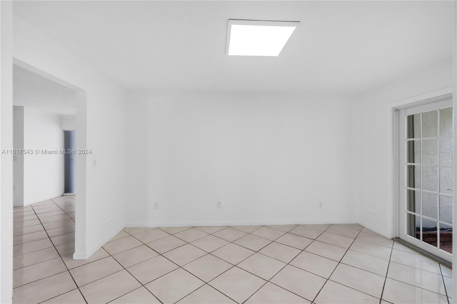 BRIAR BAY URBAN PARK SEC - Residential Lease