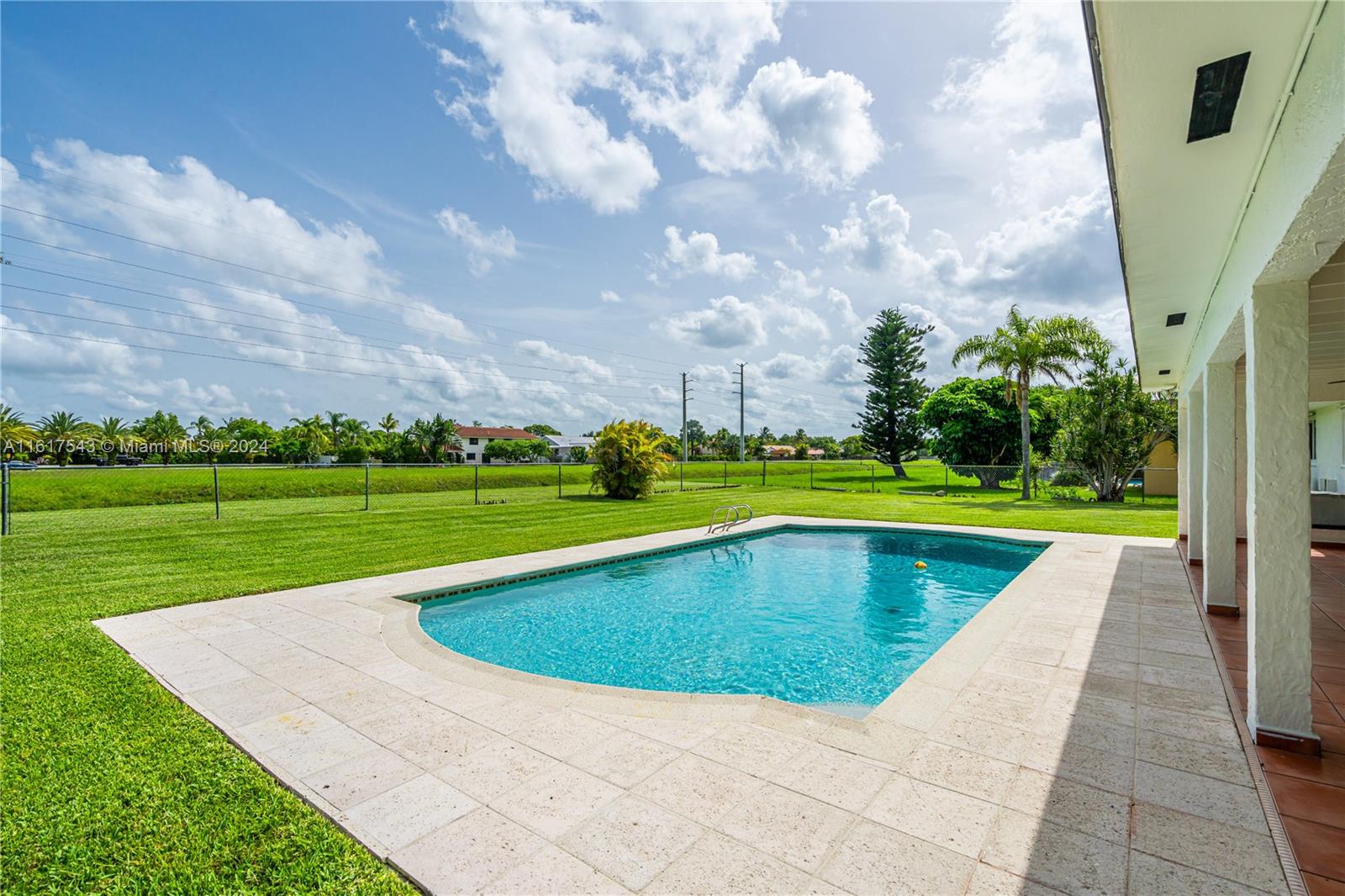 BRIAR BAY URBAN PARK SEC - Residential Lease