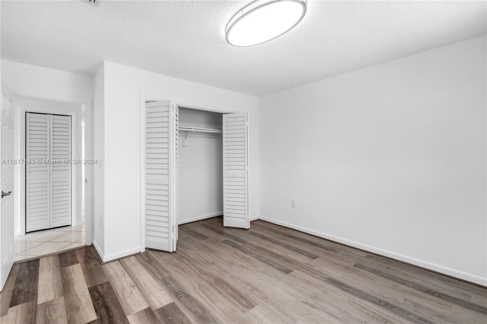 BRIAR BAY URBAN PARK SEC - Residential Lease