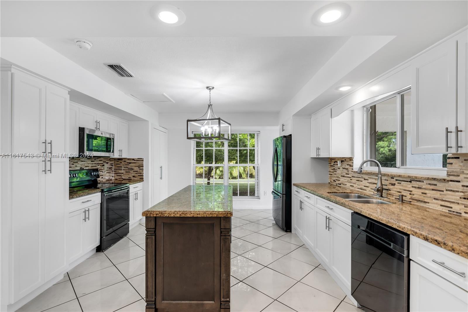 BRIAR BAY URBAN PARK SEC - Residential Lease