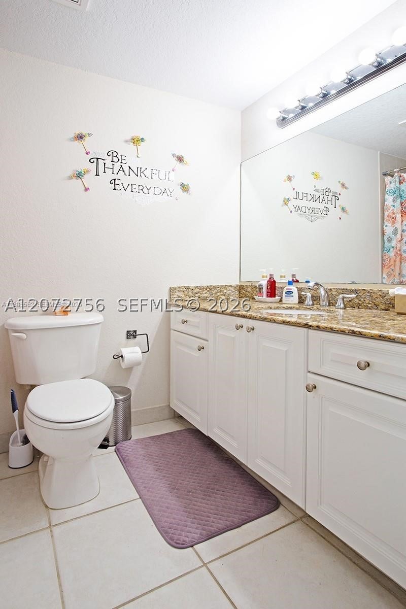 911 Hillcrest Ct 7