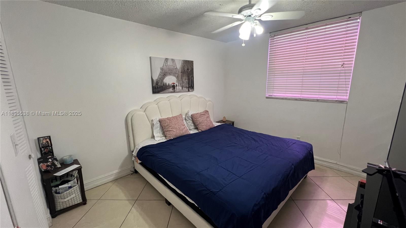 NORTH BAY VILLAS CONDO - Residential