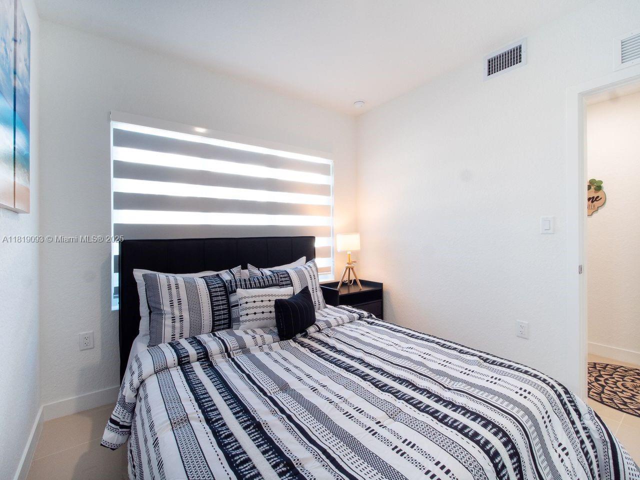 PARADISE ONE - Residential