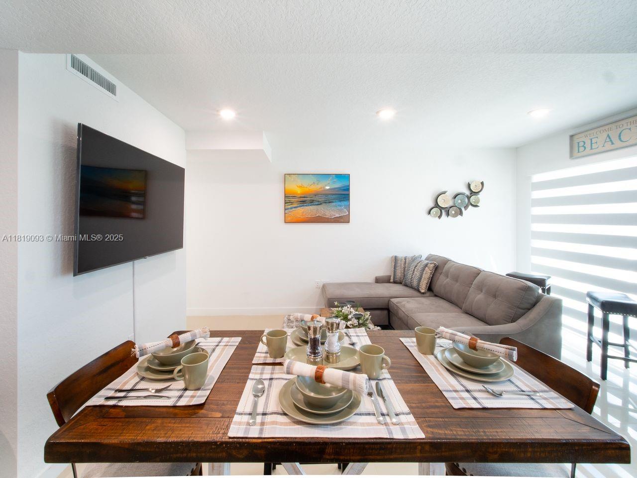 PARADISE ONE - Residential