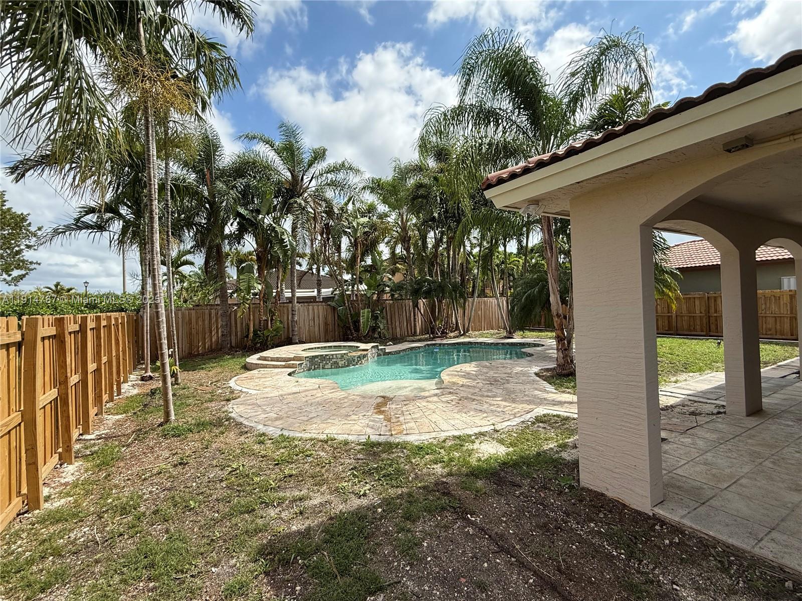 CRISTYS HOMES - Residential Lease