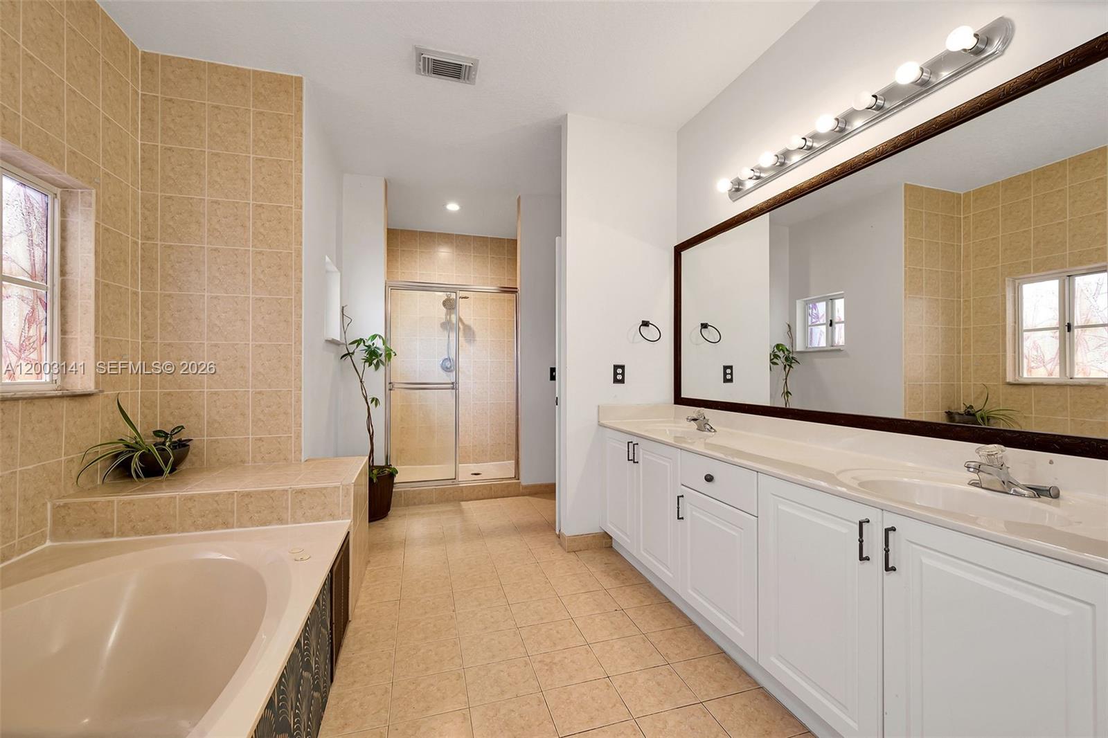 CRISTYS HOMES - Residential