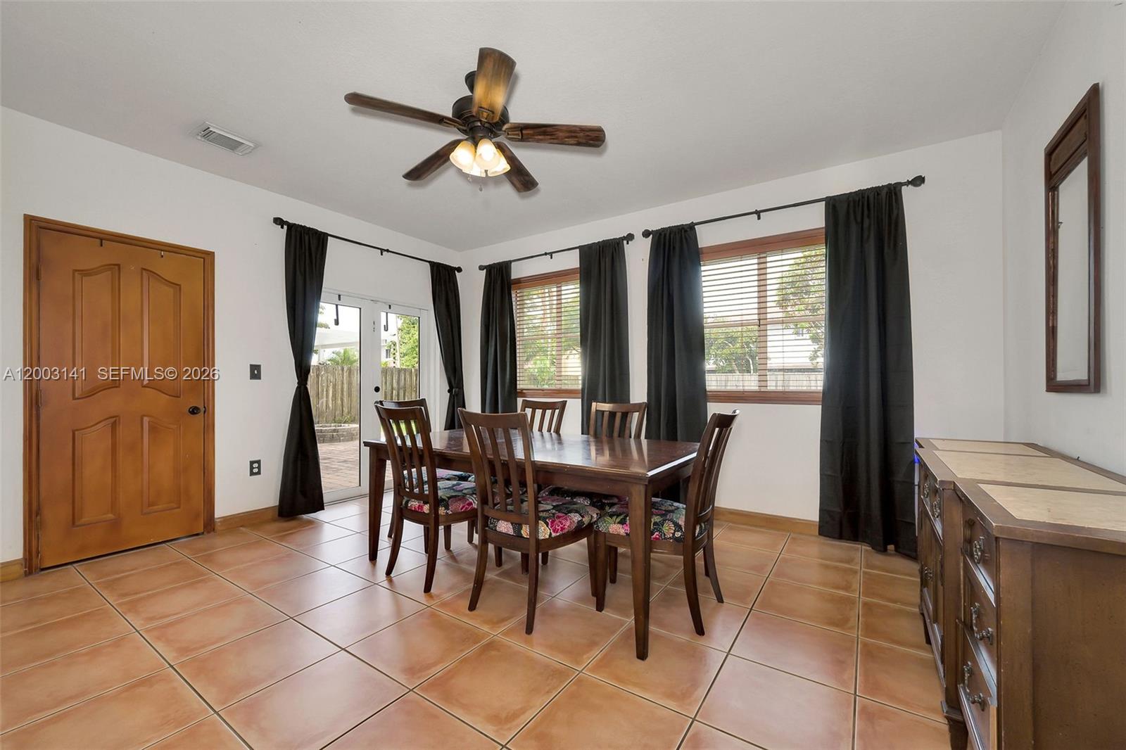 CRISTYS HOMES - Residential