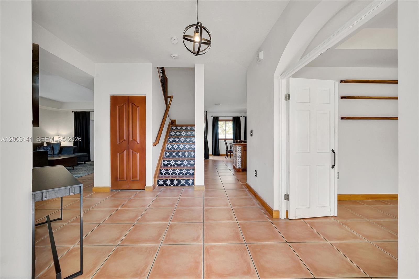 CRISTYS HOMES - Residential