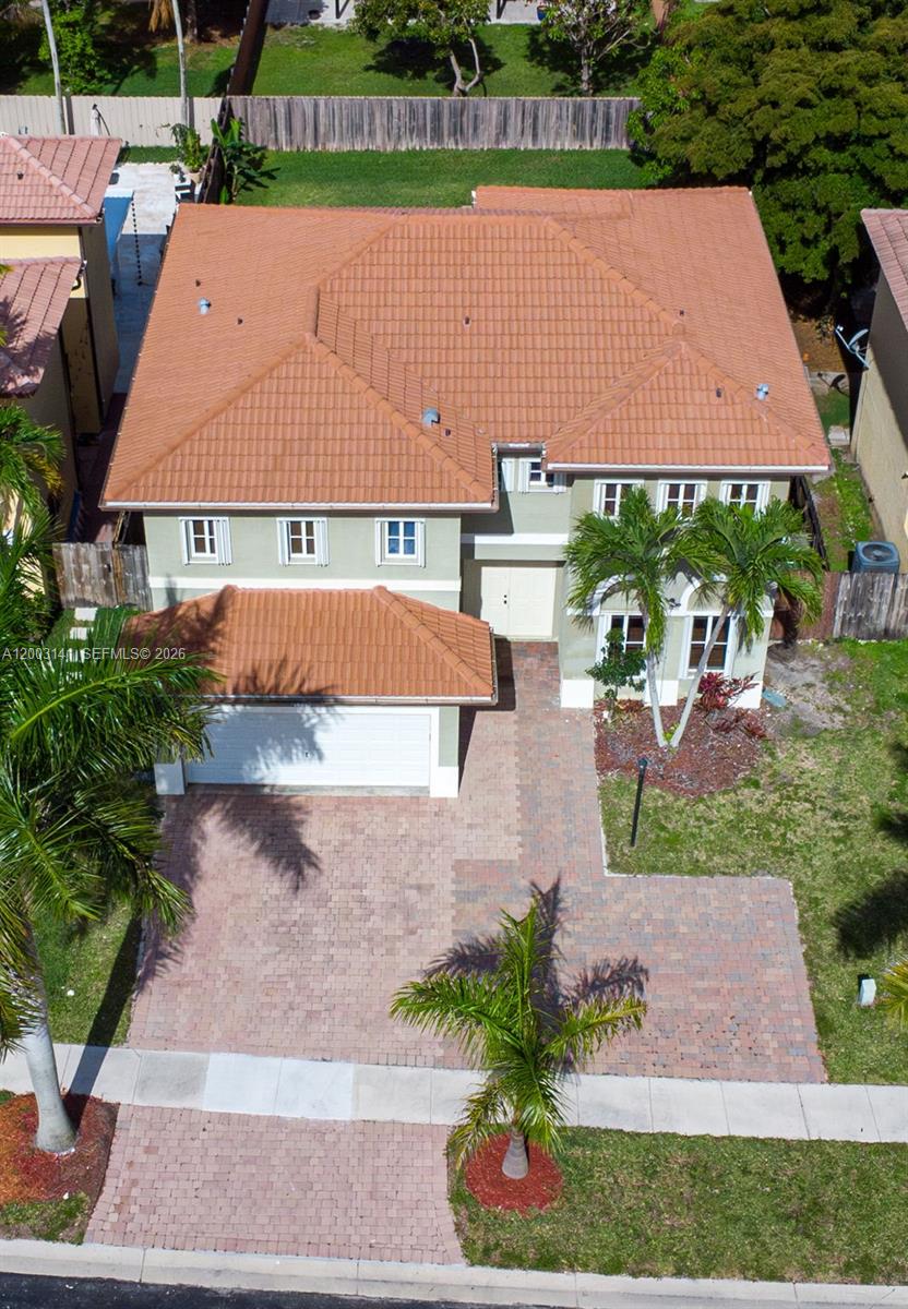 CRISTYS HOMES - Residential