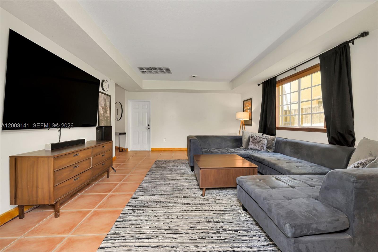CRISTYS HOMES - Residential