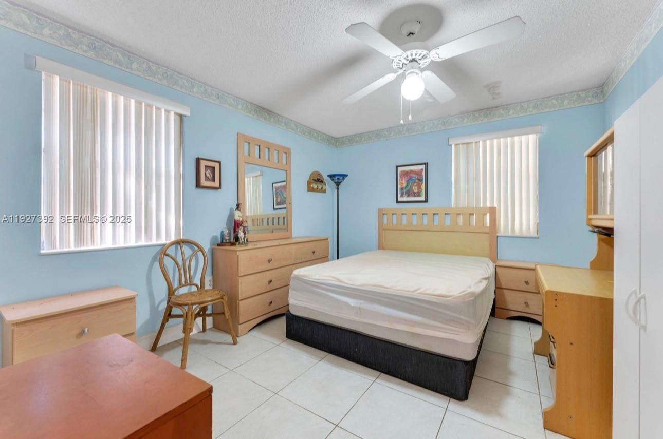 TOWN OF FLORIDA CITY - Residential