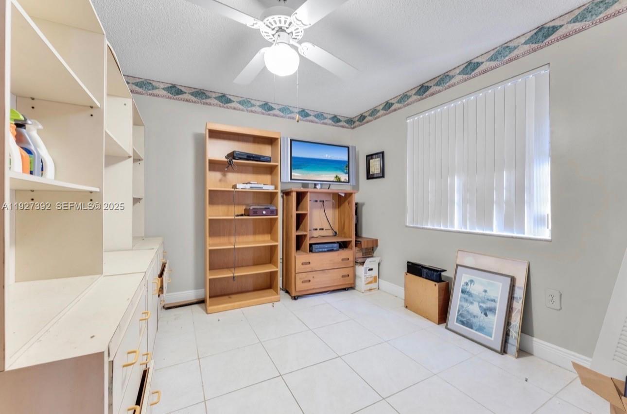 TOWN OF FLORIDA CITY - Residential