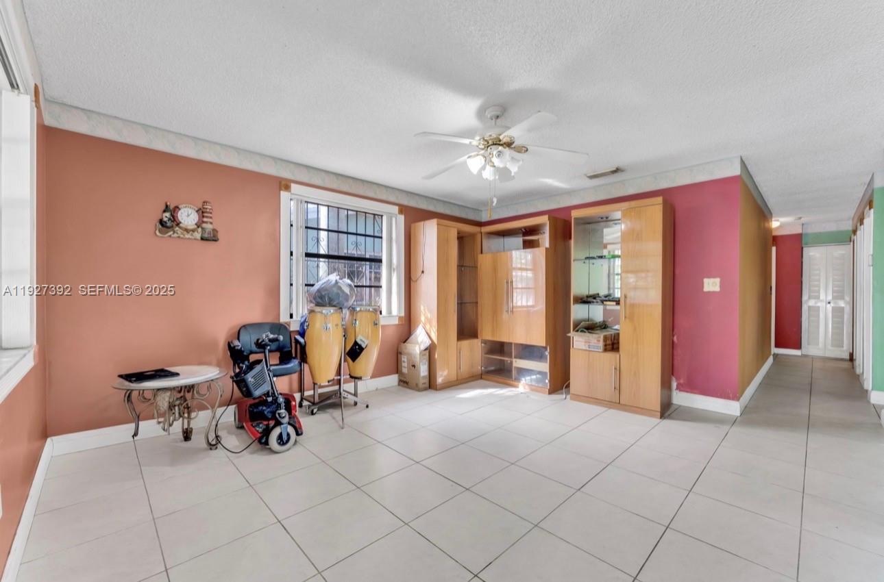 TOWN OF FLORIDA CITY - Residential