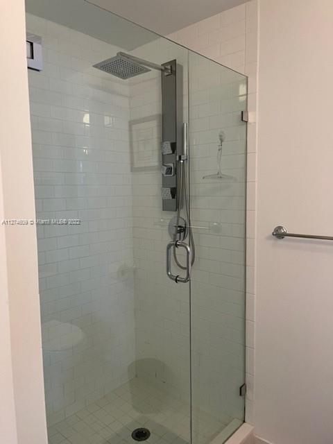 CENTRO CONDO - Residential Lease