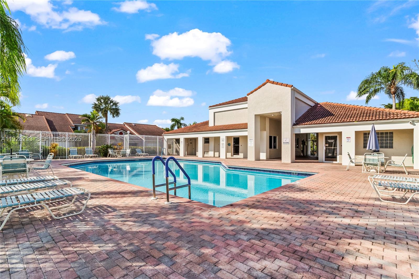 HOLIDAY SPRINGS VILLAGE - Residential