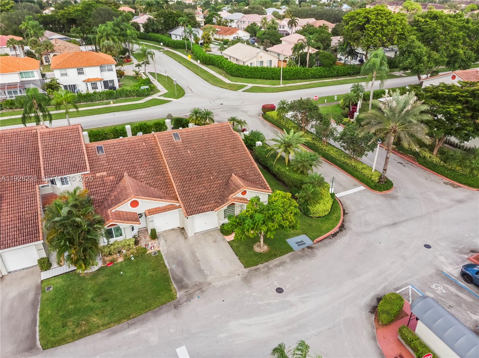 HOLIDAY SPRINGS VILLAGE - Residential