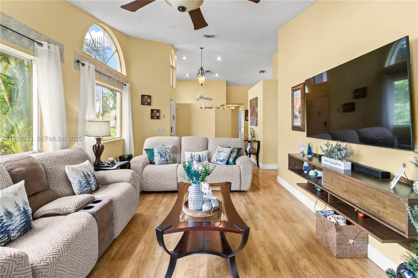 HOLIDAY SPRINGS VILLAGE - Residential