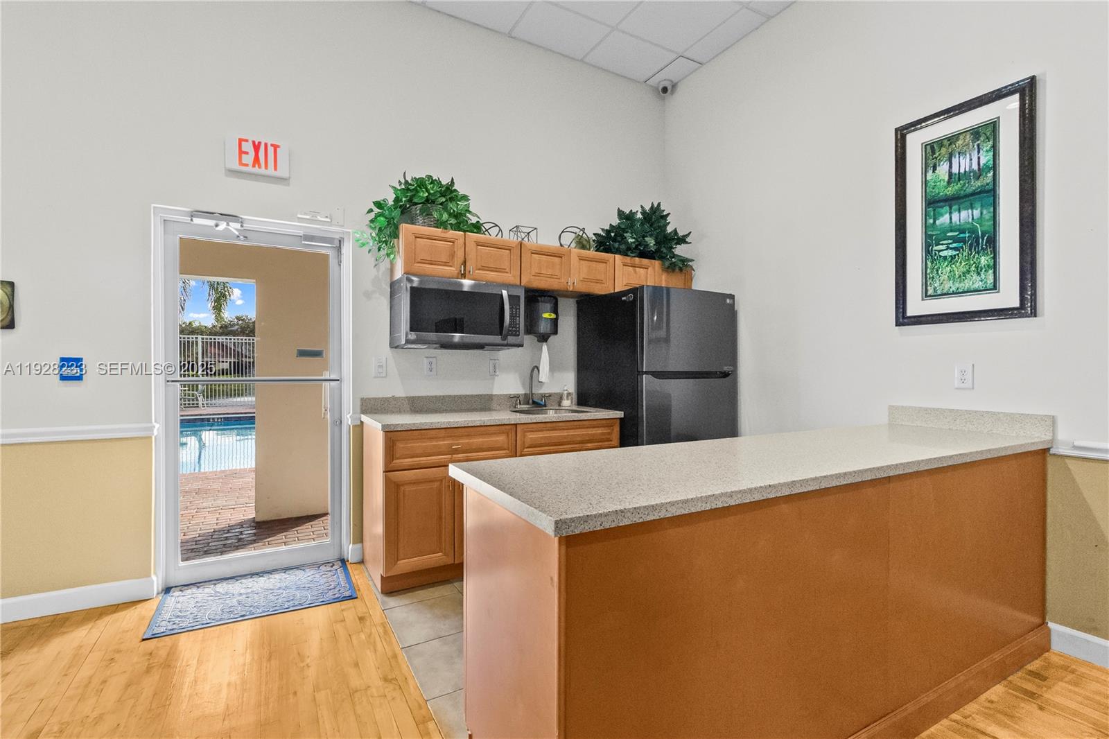 HOLIDAY SPRINGS VILLAGE - Residential