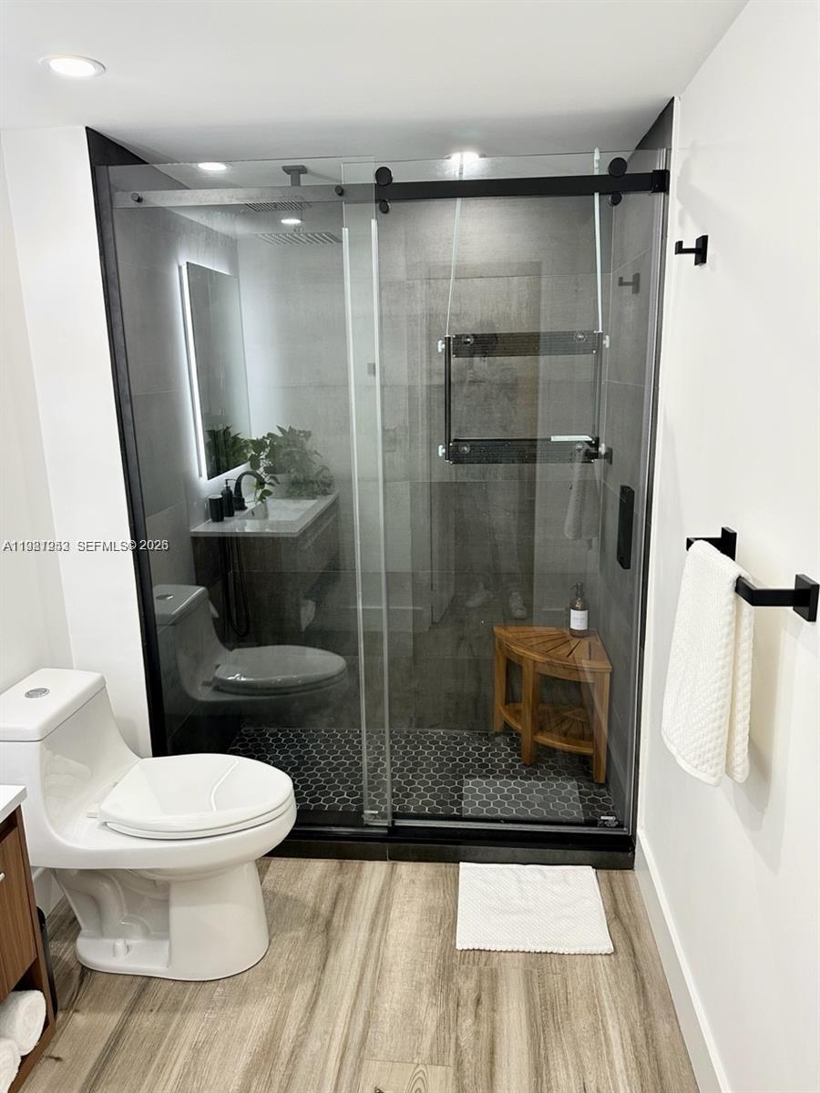 DORAL GARDENS CONDO - Residential Lease