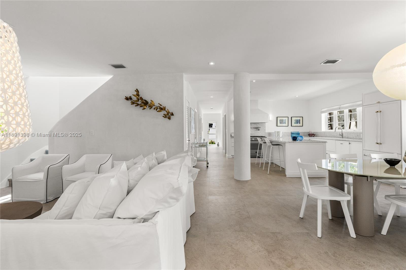 CORAL GABLE COUNTRY CLUB - Residential