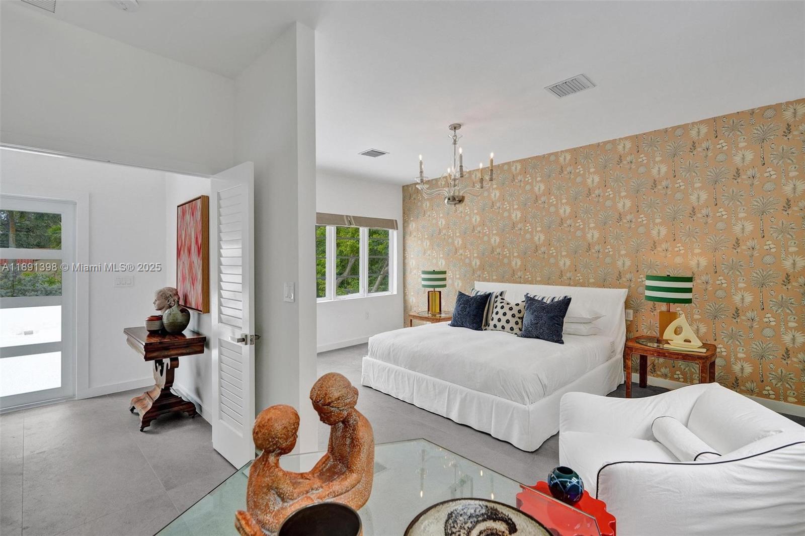 CORAL GABLE COUNTRY CLUB - Residential
