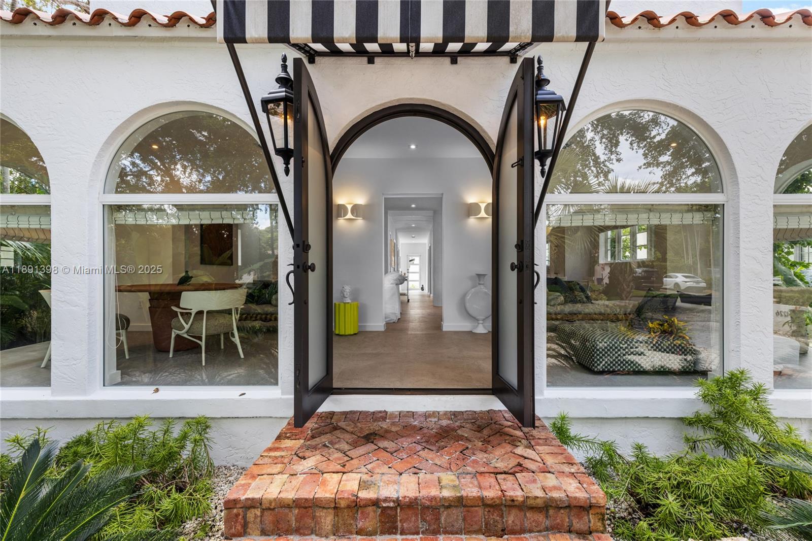 CORAL GABLE COUNTRY CLUB - Residential