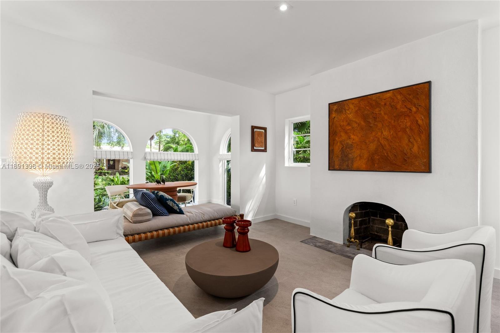 CORAL GABLE COUNTRY CLUB - Residential