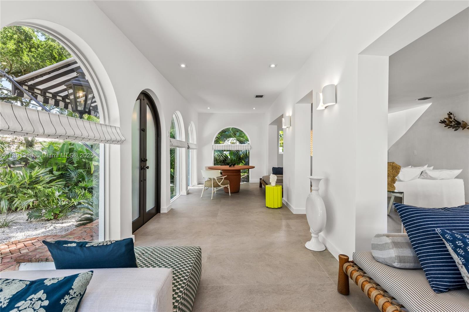 CORAL GABLE COUNTRY CLUB - Residential
