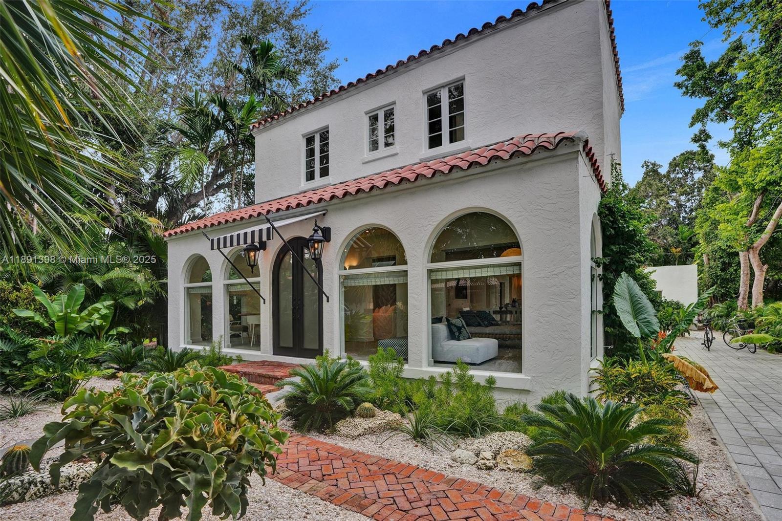 CORAL GABLE COUNTRY CLUB - Residential