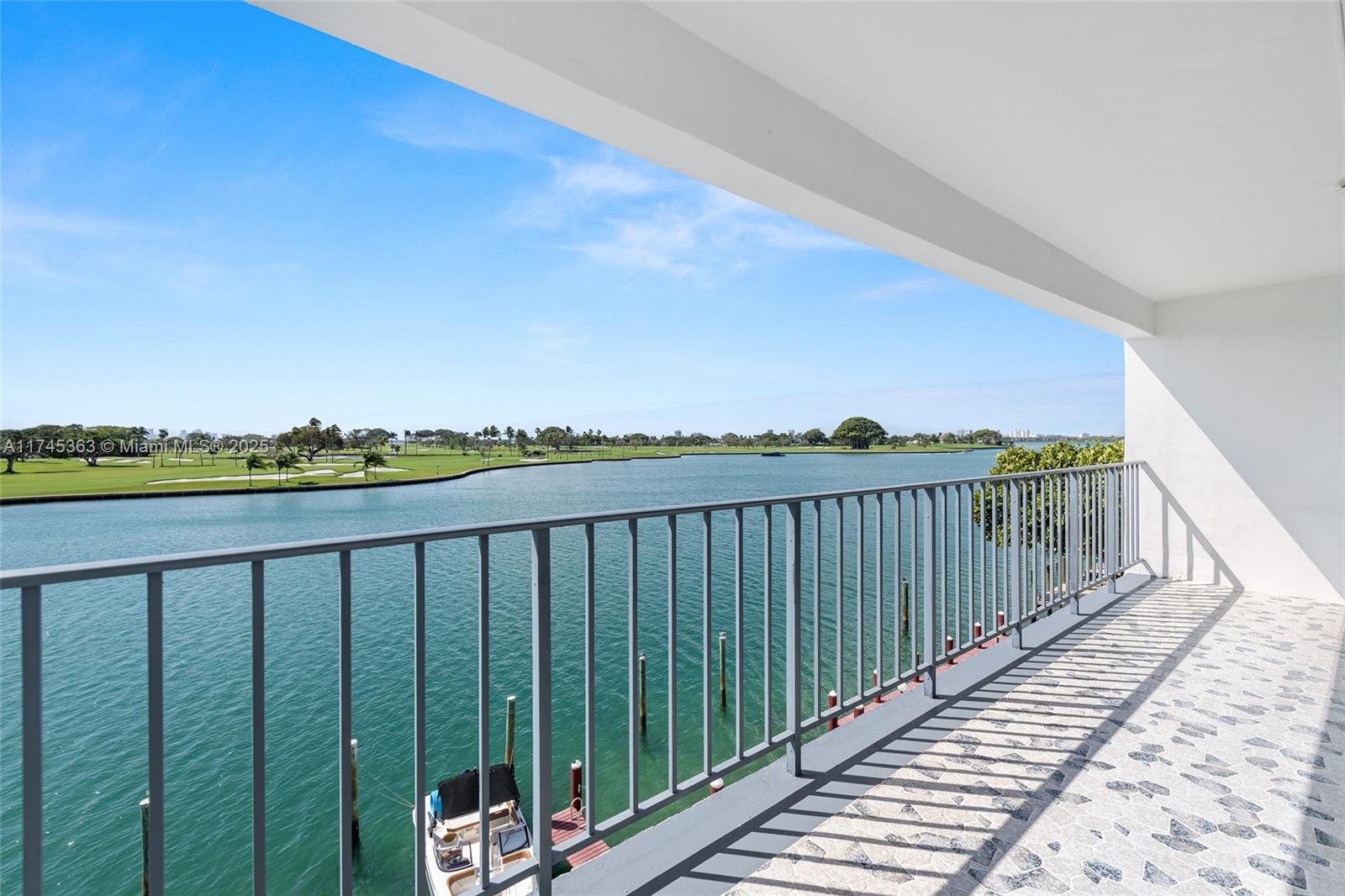 9240 W Bay Harbor Dr 4A