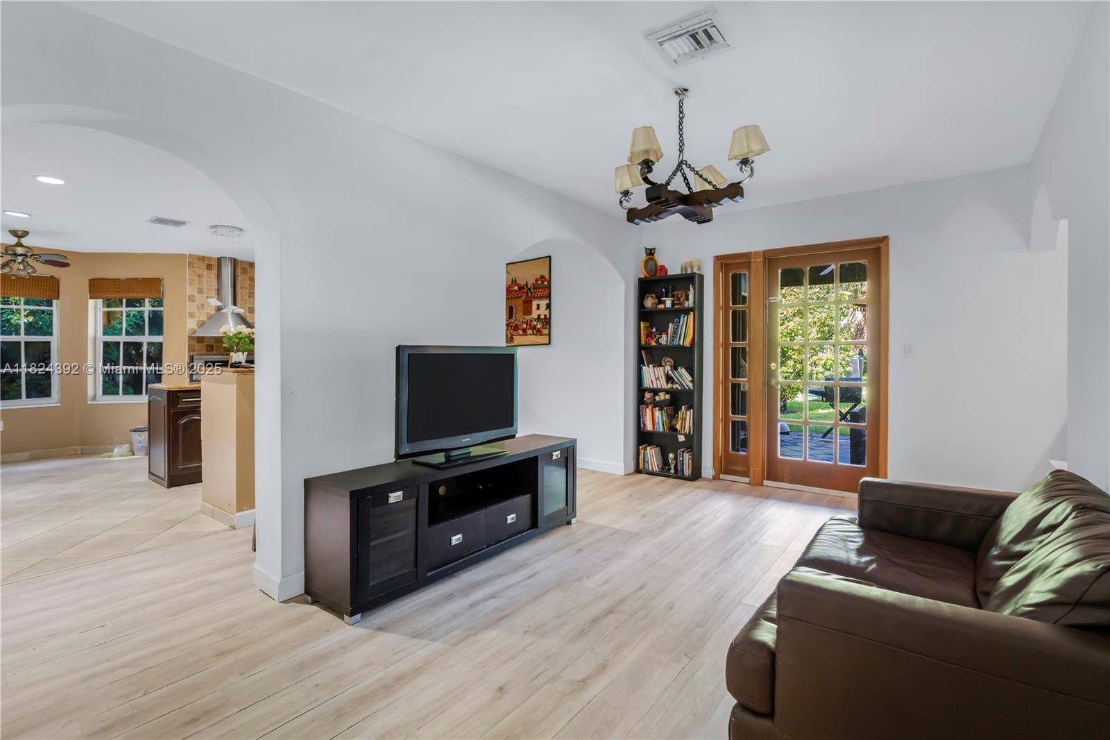 MARTHA BRIGHT FARMS - Residential