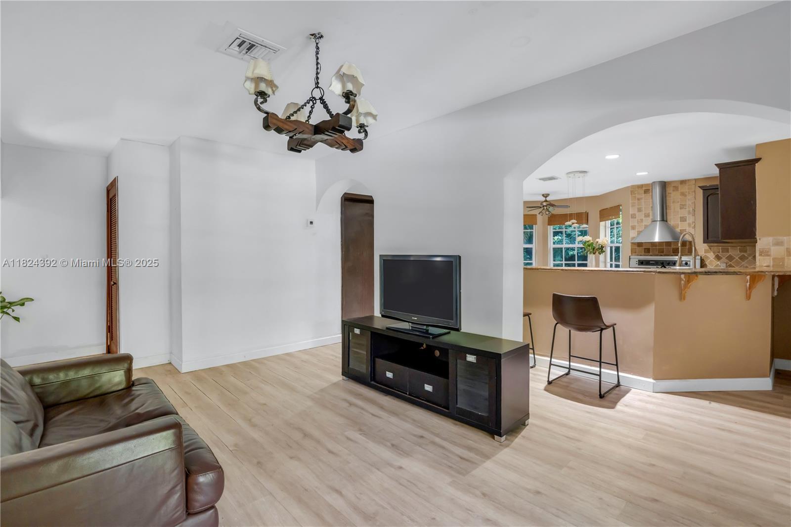 MARTHA BRIGHT FARMS - Residential