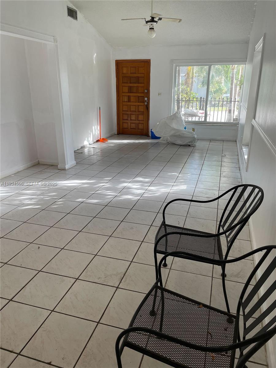 EVERGREEN HOMES VILLAS - Residential