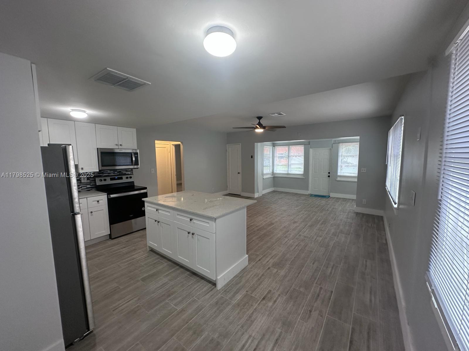 DANIA HEIGHTS - Residential Lease