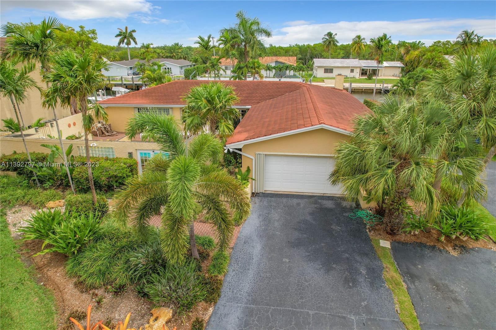 CORAL BAY SEC B - Residential