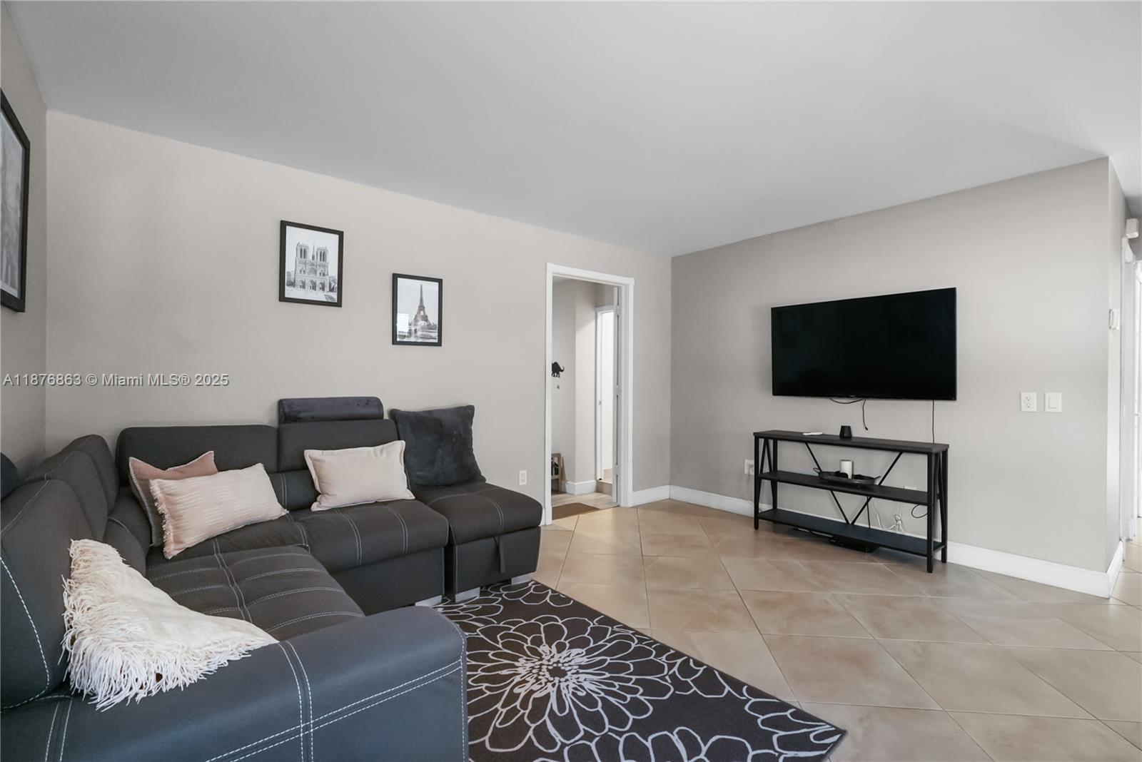 LAKES OF THE MEADOW SEC 2 - Residential