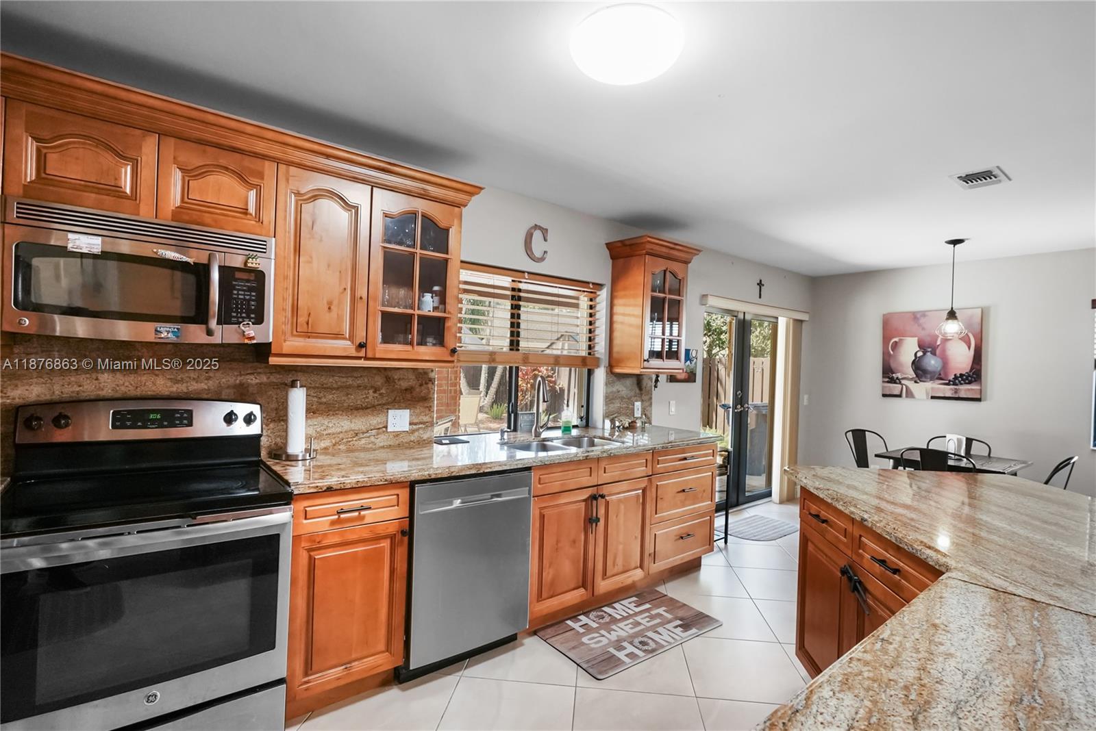 LAKES OF THE MEADOW SEC 2 - Residential