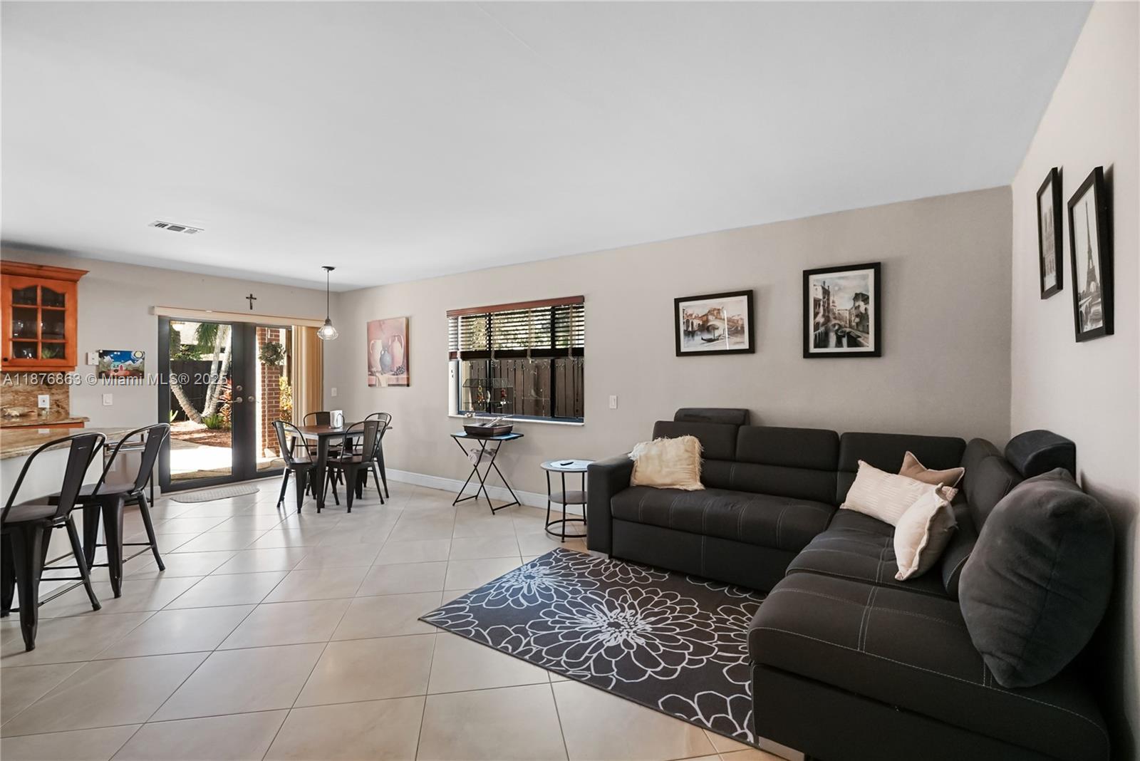 LAKES OF THE MEADOW SEC 2 - Residential